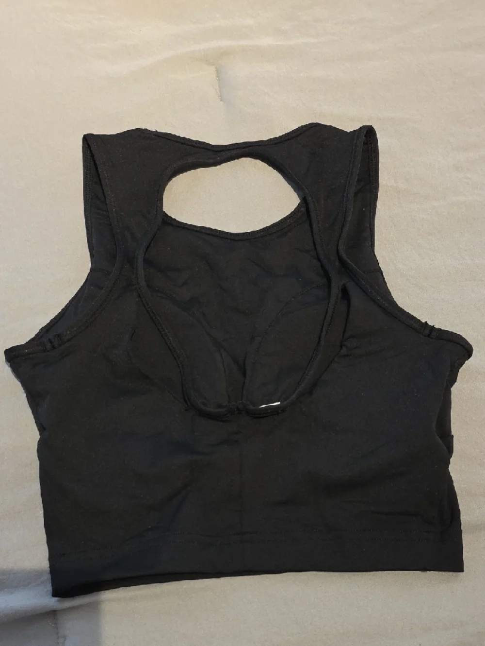 ALO  Black Racerback Crop Sports Bra Tank